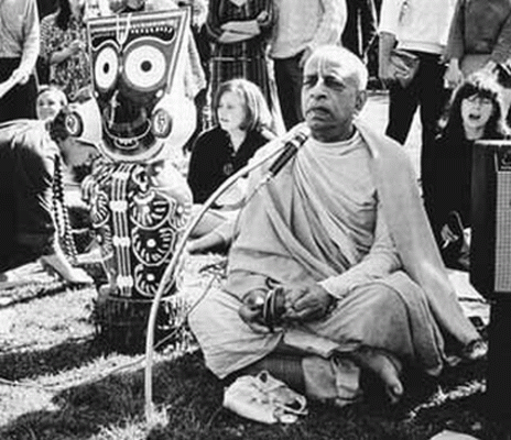 Srila Prabhupada with Lord Jagannatha, 1967